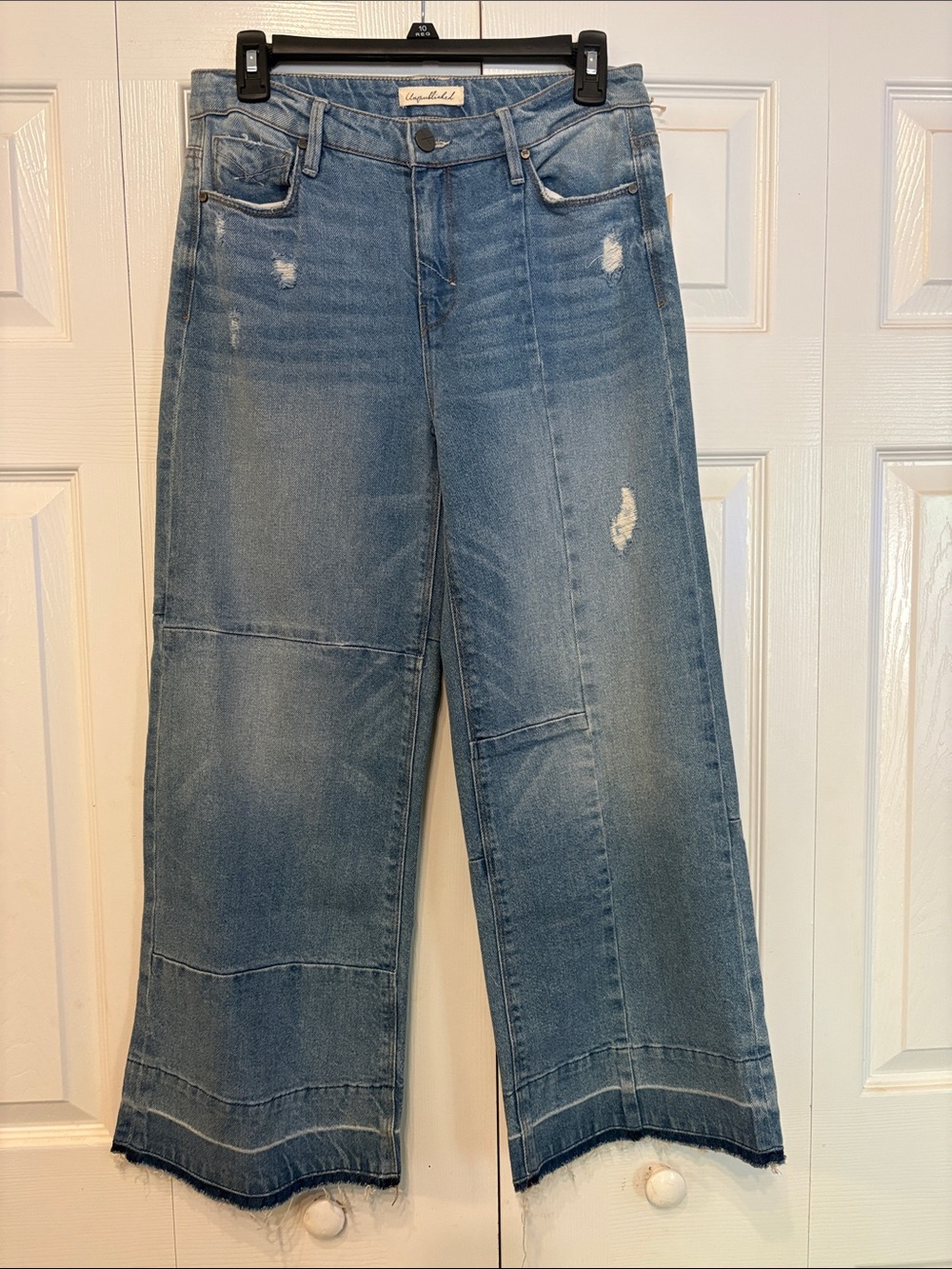 Unpublished Wide-Leg Cropped Distressed Jeans in Light Blue 795